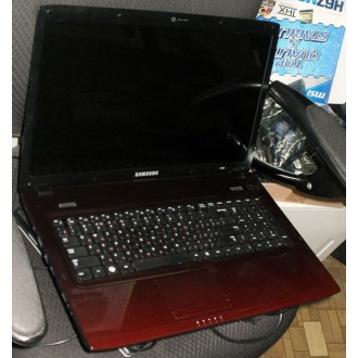 Ноутбук Samsung R780i (Intel Core i3 370M (2x2.4Ghz HT) /4096Mb DDR3 /320Gb /ATI Radeon HD5470 /17.3" TFT 1600x900) - Нижневартовск